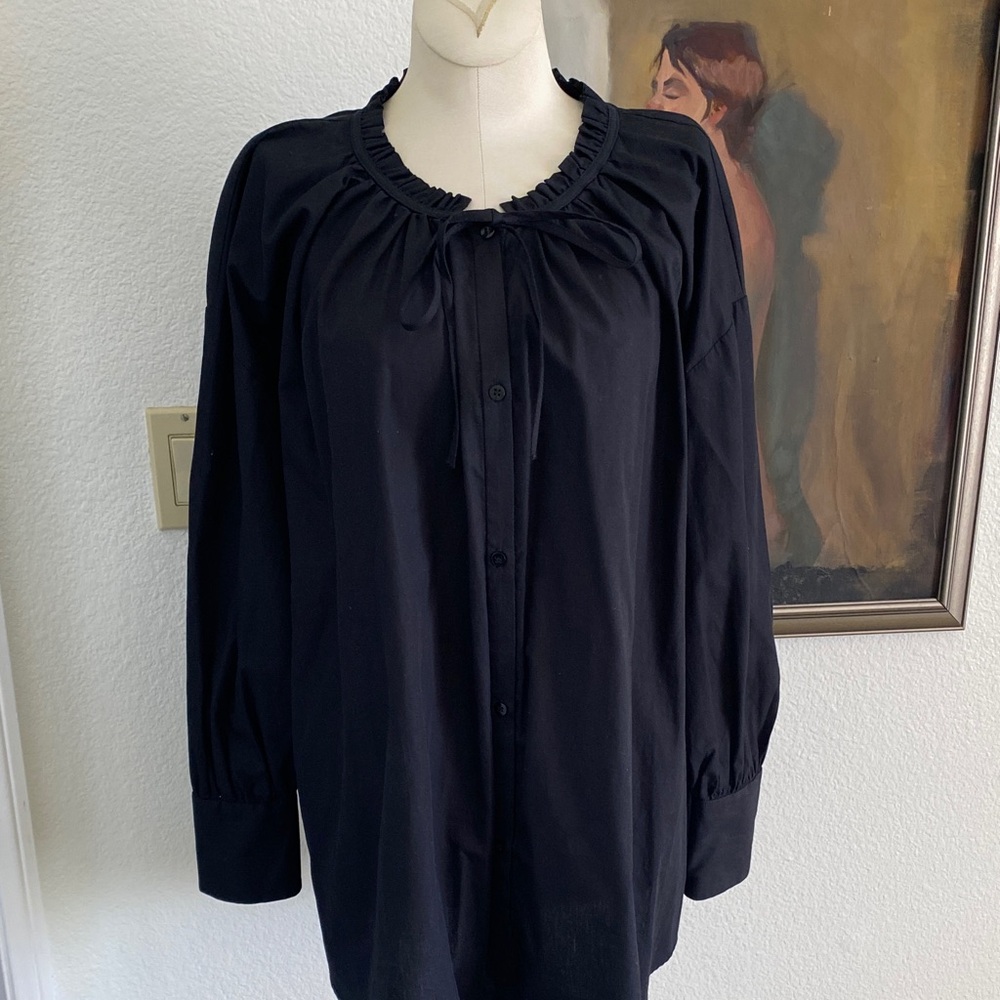 Zara size M  Elegant Black boxy fit Blouse